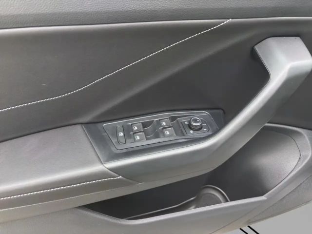 Volkswagen T-Roc 2.0 TSI DSG R-Line