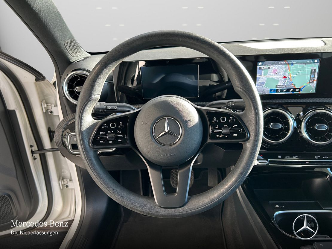 Mercedes-Benz A 180 A 180 d Style