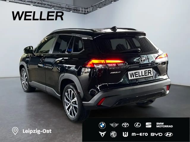 Toyota Corolla Cross Hybride Team D