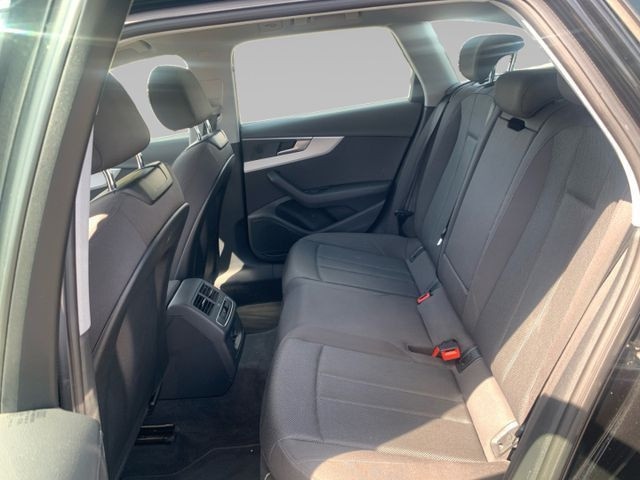 Audi A4 35 TDI Avant S-Tronic