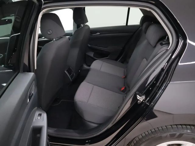 Volkswagen Golf TSI