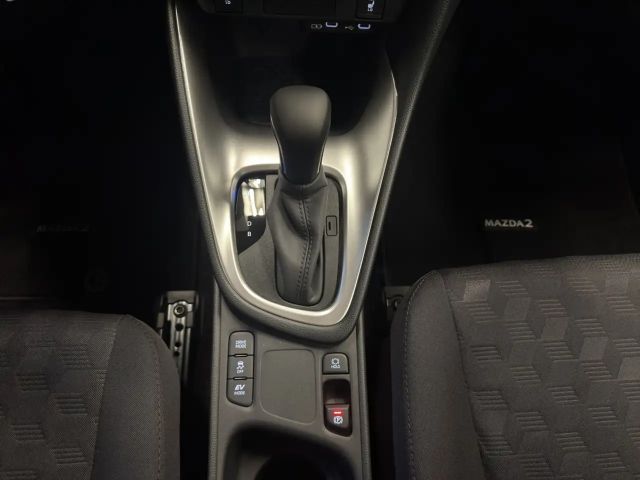 Mazda 2 Center-Line 1.5L Hybrid VVT-i ACC RFK SHZ PDC