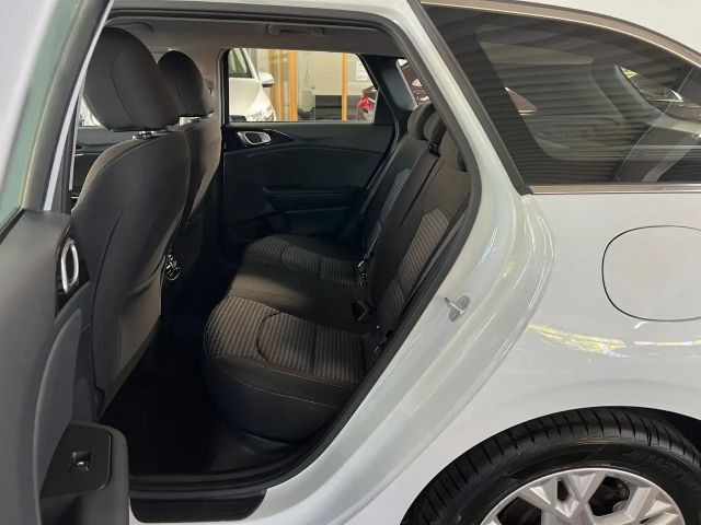 Kia Ceed CRDi SportWagon Vision