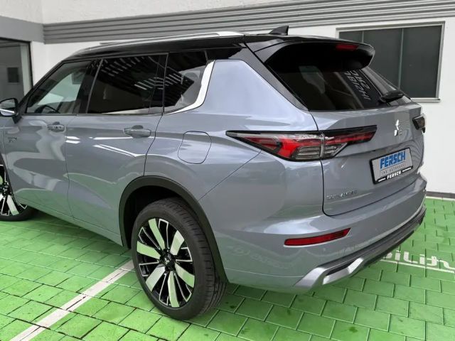 Mitsubishi Outlander 4WD PHEV
