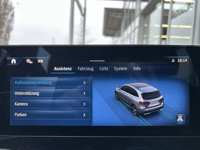 Mercedes-Benz B 180 Progressive