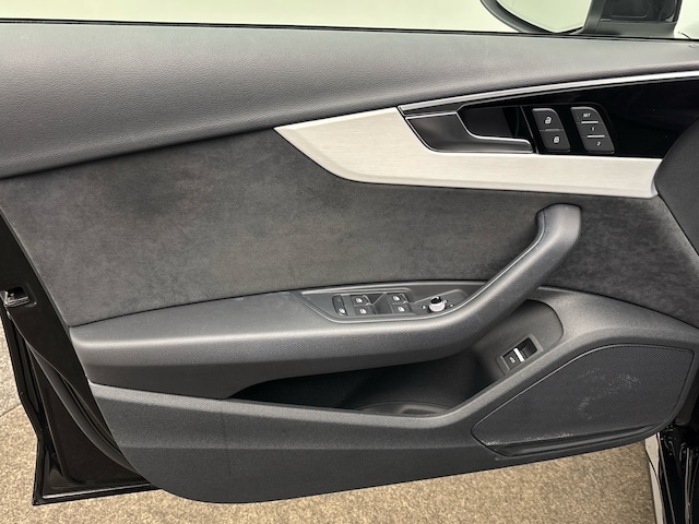 Audi A4 40 TDI Avant Quattro S-Line S-Tronic