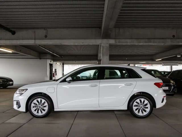 Audi A3 40 TFSI Hybride Sedan