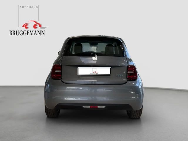Fiat 500e 42 kWh Icon