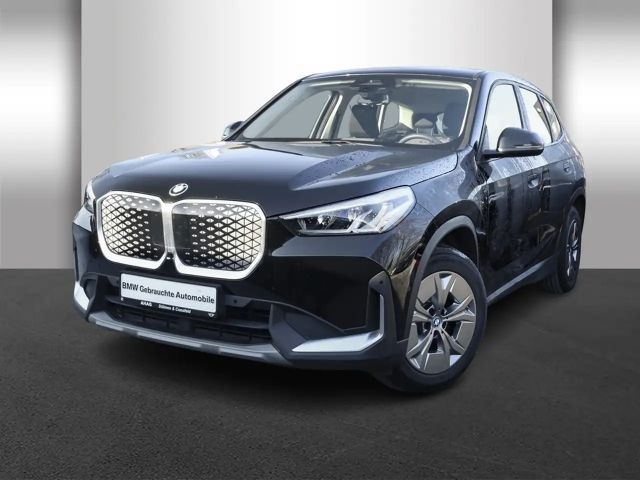 BMW iX1 xDrive30