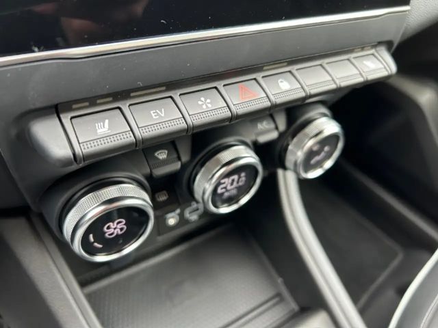 Mitsubishi ASX 1,6 Hybrid Top Leder Schiebed. Navi KAM ACC