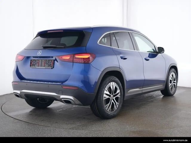 Mercedes-Benz GLA 200 GLA 200 d