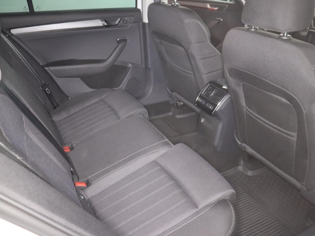 Skoda Superb 1.4 TSI Combi iV