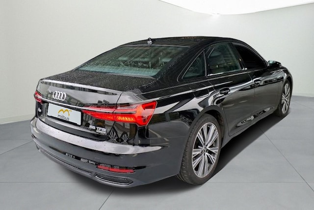 Audi A6 55 TFSI Quattro S-Tronic Sedan