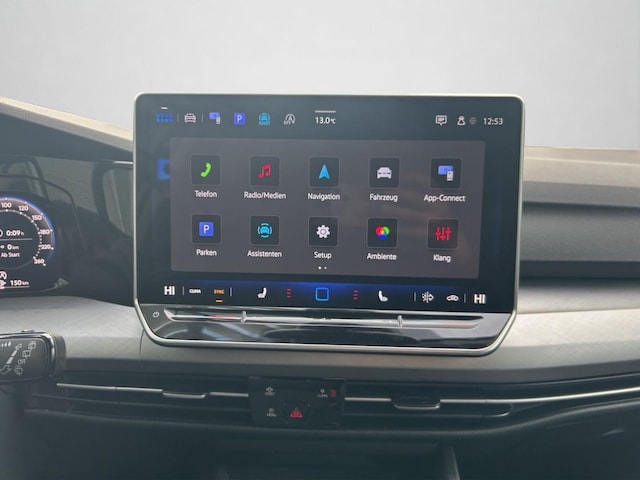 Volkswagen Golf 1.5 eTSI DSG Life Variant