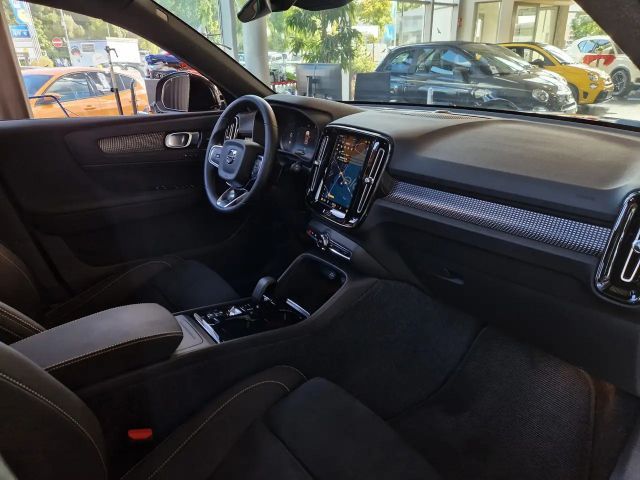 Volvo XC40 Dark Ultra