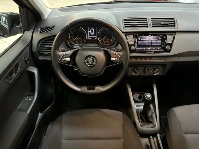 Skoda Fabia 1.0 TSI Active Combi
