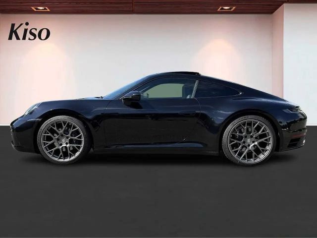Porsche 992 Carrera Coupé