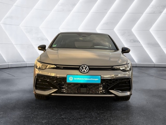 Volkswagen Golf 1.5 eTSI DSG Golf VIII