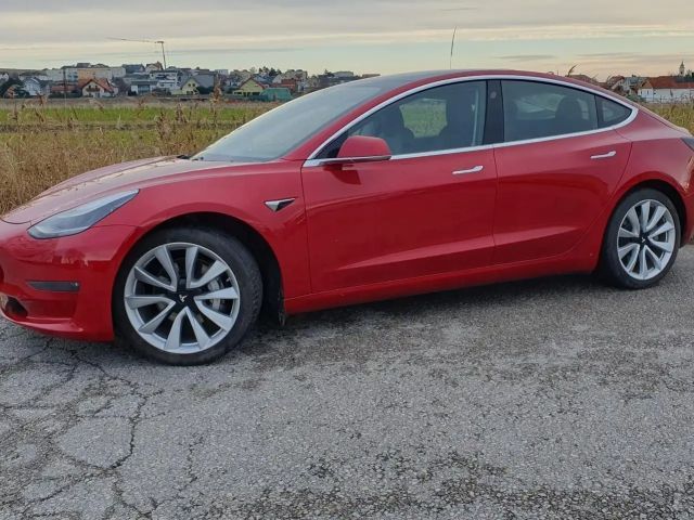 Tesla Model 3 AWD Long Range