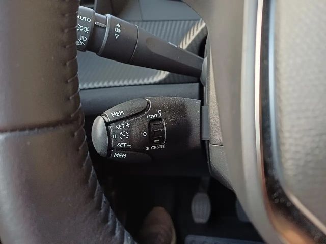 Peugeot 2008 Allure Pack PureTech