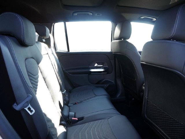 Mercedes-Benz GLB 200 GLB 200 d