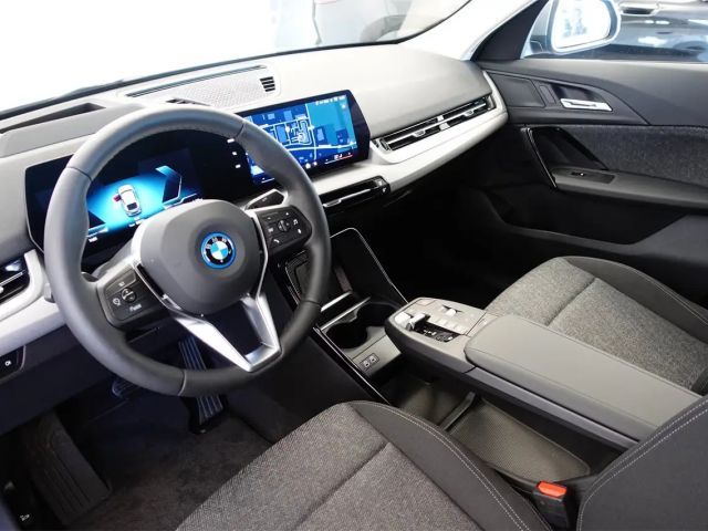 BMW iX2 eDrive20