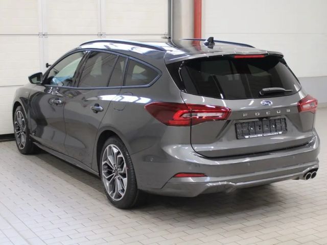 Ford Focus ST Line Wagon