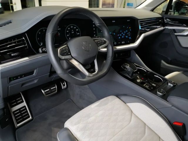 Volkswagen Touareg 3.0 V6 TDI R-Line