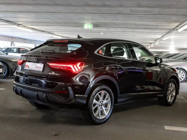 Audi Q3 45 TFSI Hybride