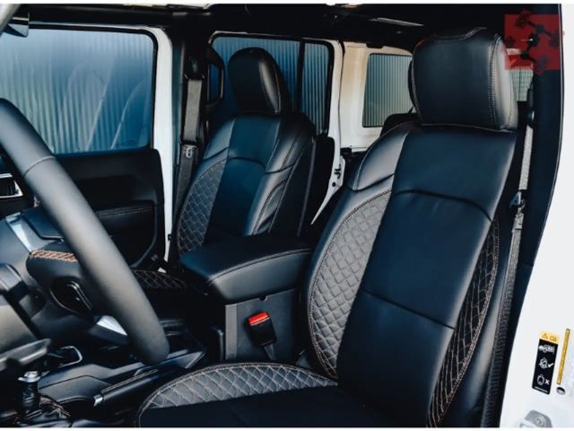 Jeep Wrangler Altitude