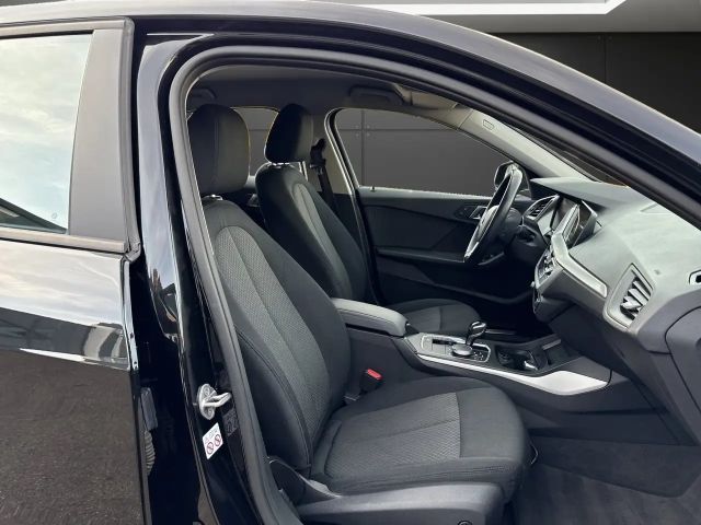 BMW 116 116d 5-deurs Advantage pakket Sedan