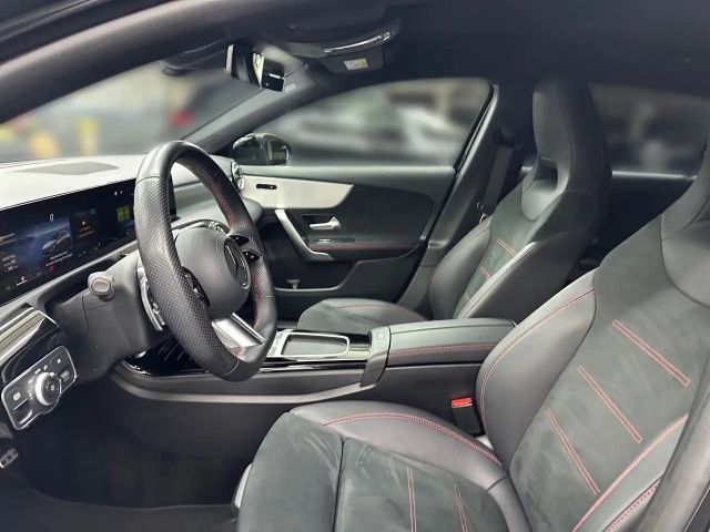 Mercedes-Benz A 200 AMG Line