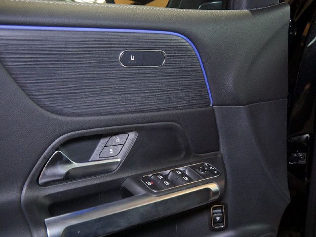 Mercedes-Benz GLB 200 GLB 200 d