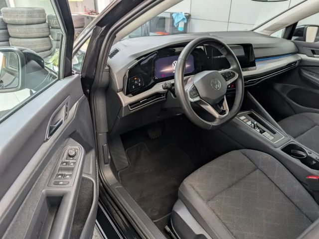 Volkswagen Golf 1.5 eTSI DSG Golf VIII Variant