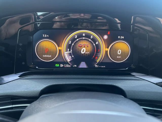 Volkswagen Golf DSG GTI Golf VIII Style