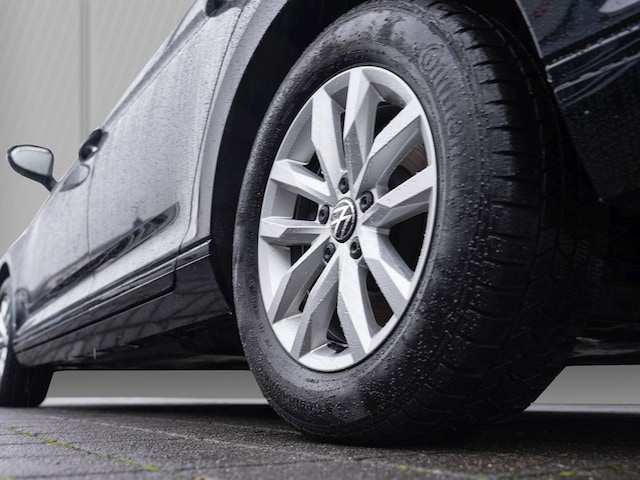 Volkswagen Passat 2.0 TDI Business DSG Variant