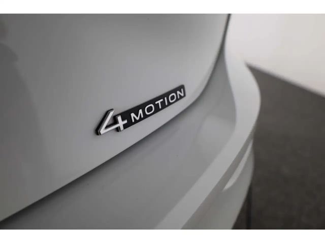Volkswagen Golf 2.0 TSI 4Motion R-Line Variant