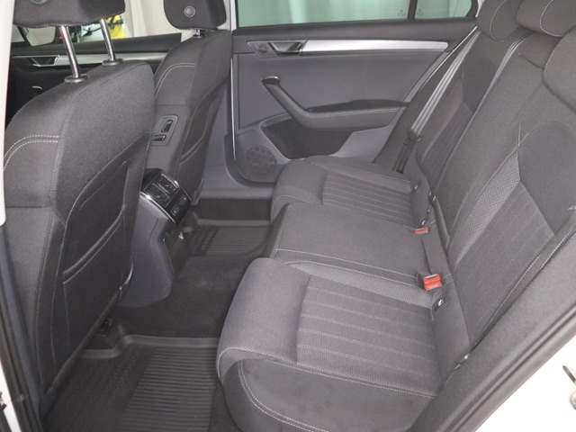 Skoda Superb 1.4 TSI Combi iV