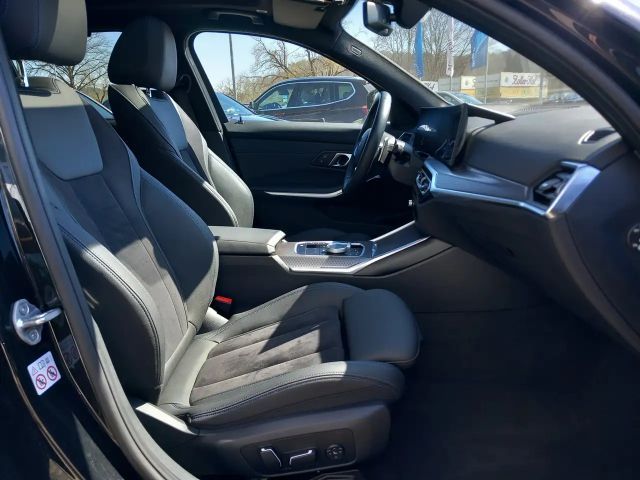 BMW 320 320d M-Sport Touring