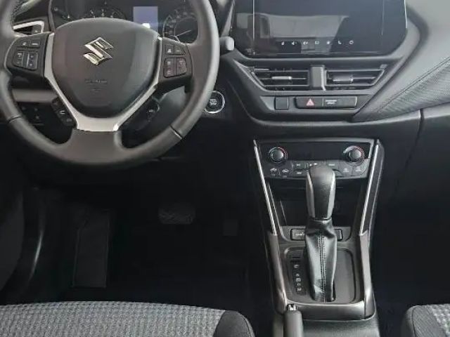 Suzuki S-Cross Hybrid