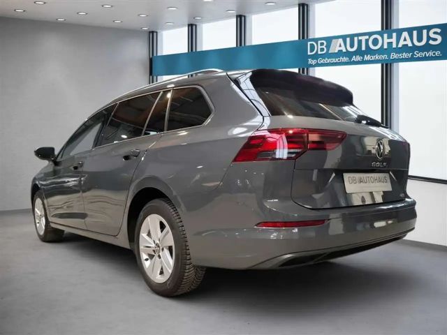 Volkswagen Golf 1.5 eTSI DSG Life