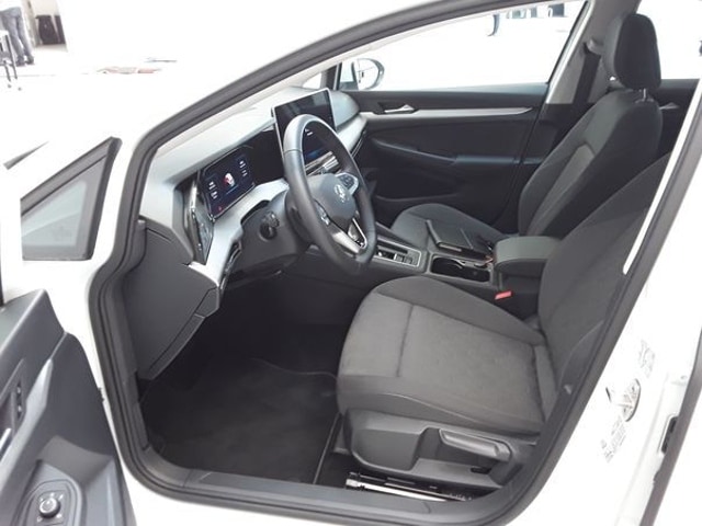 Volkswagen Golf 1.5 eTSI DSG Golf VIII Variant