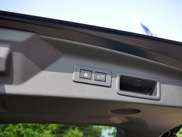 Subaru Forester 2.0ie Platinum H/K ACC LED PANO 360°