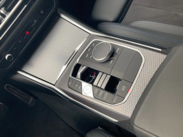BMW 330 330e M-Sport