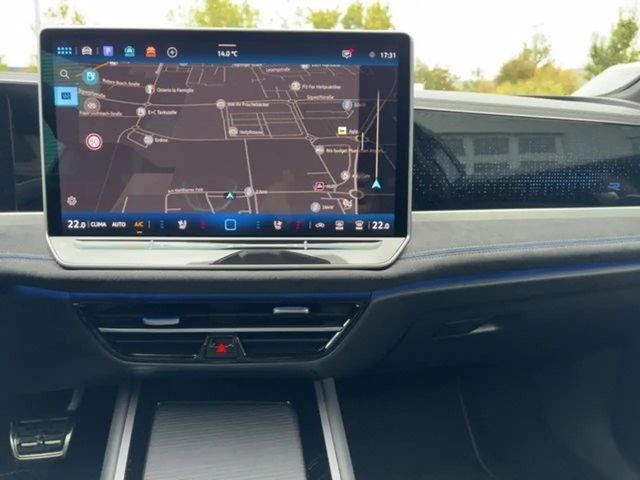 Volkswagen Passat DSG R-Line