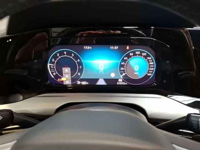 Volkswagen Golf 1.5 eTSI DSG Life