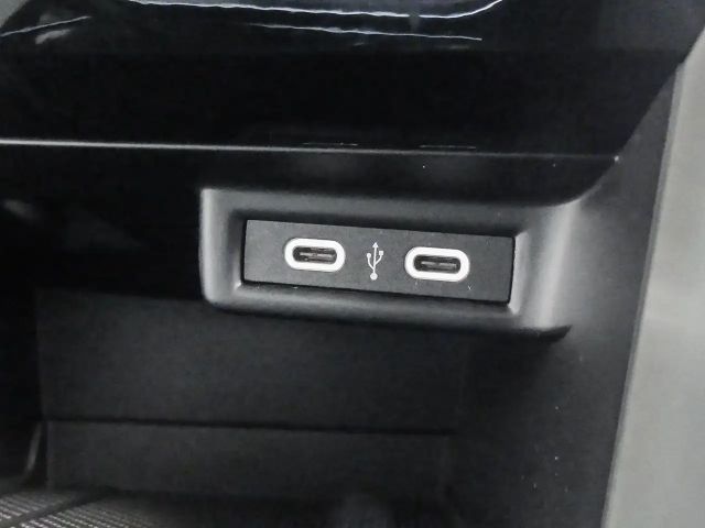 Volkswagen T-Roc 1.5 TSI DSG Move