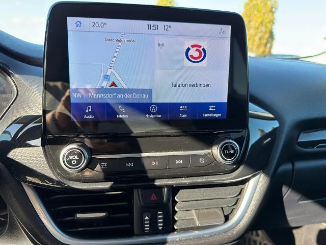 Ford Puma EcoBoost Titanium