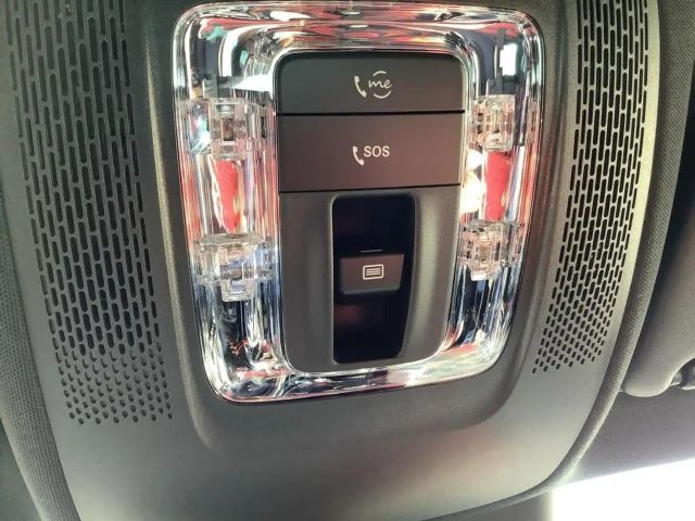 Mercedes-Benz GLA 220 4MATIC Progressive