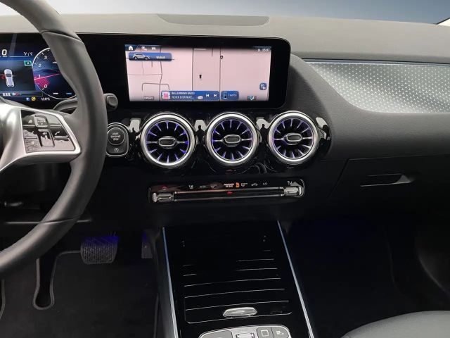 Mercedes-Benz GLA 220 4MATIC